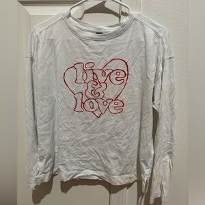 Old navy long sleeve t shirt. Medium.